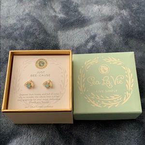 Sea La Vie Live Simply Earrings
